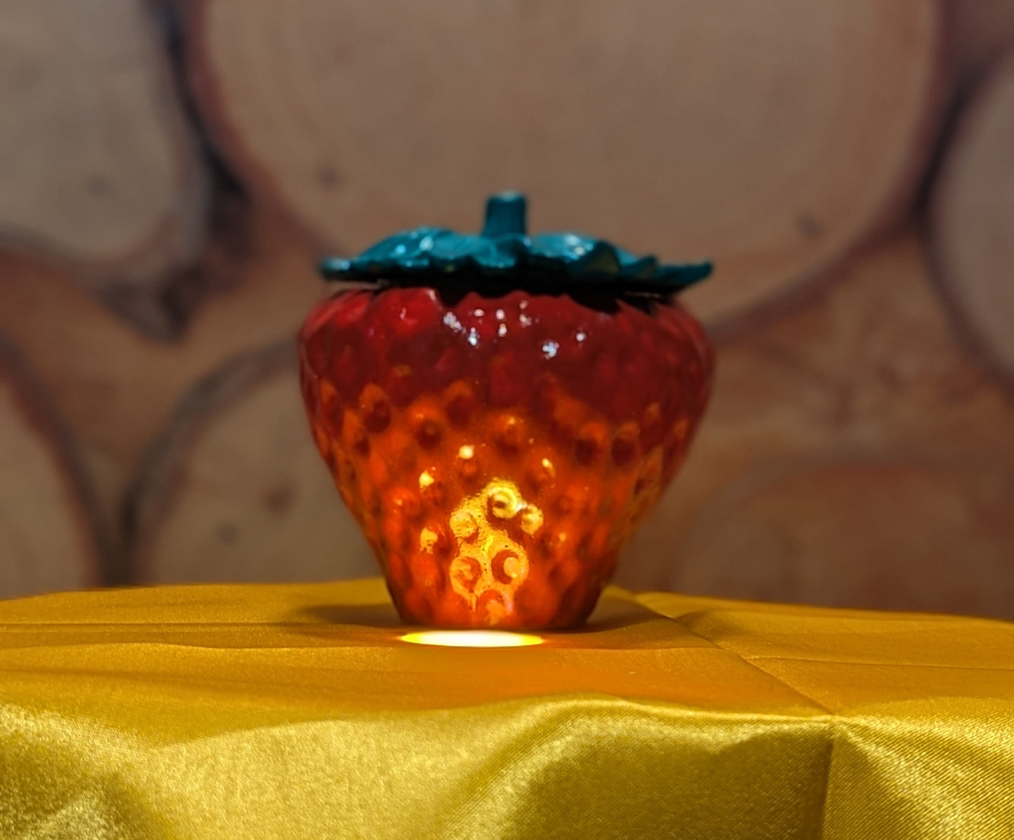 Deko Erdbeere mit Deckel aus Keramik