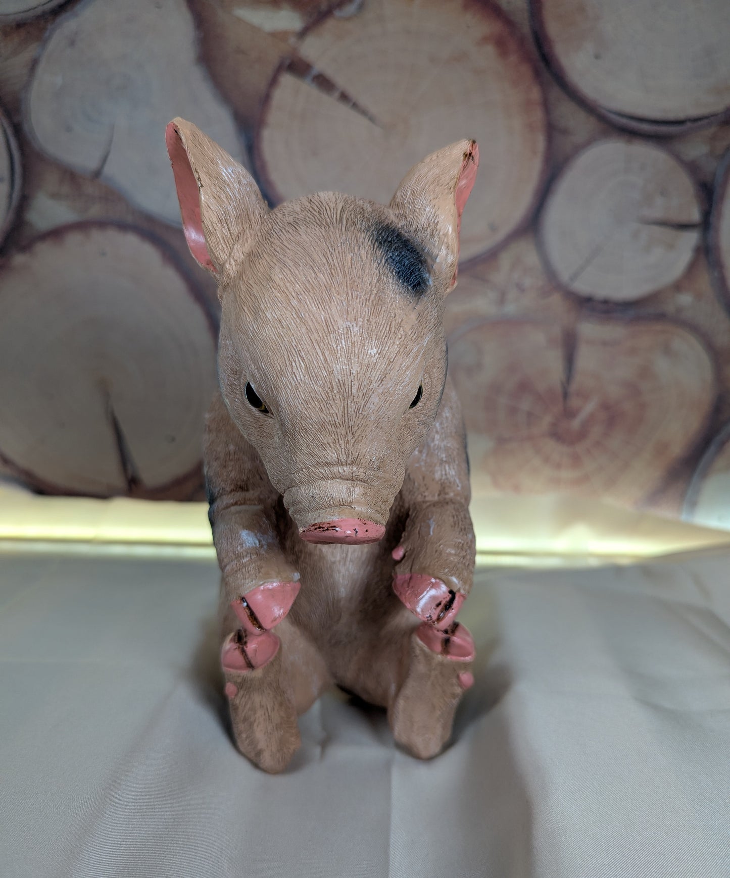 Schwein als Flaschenhalter