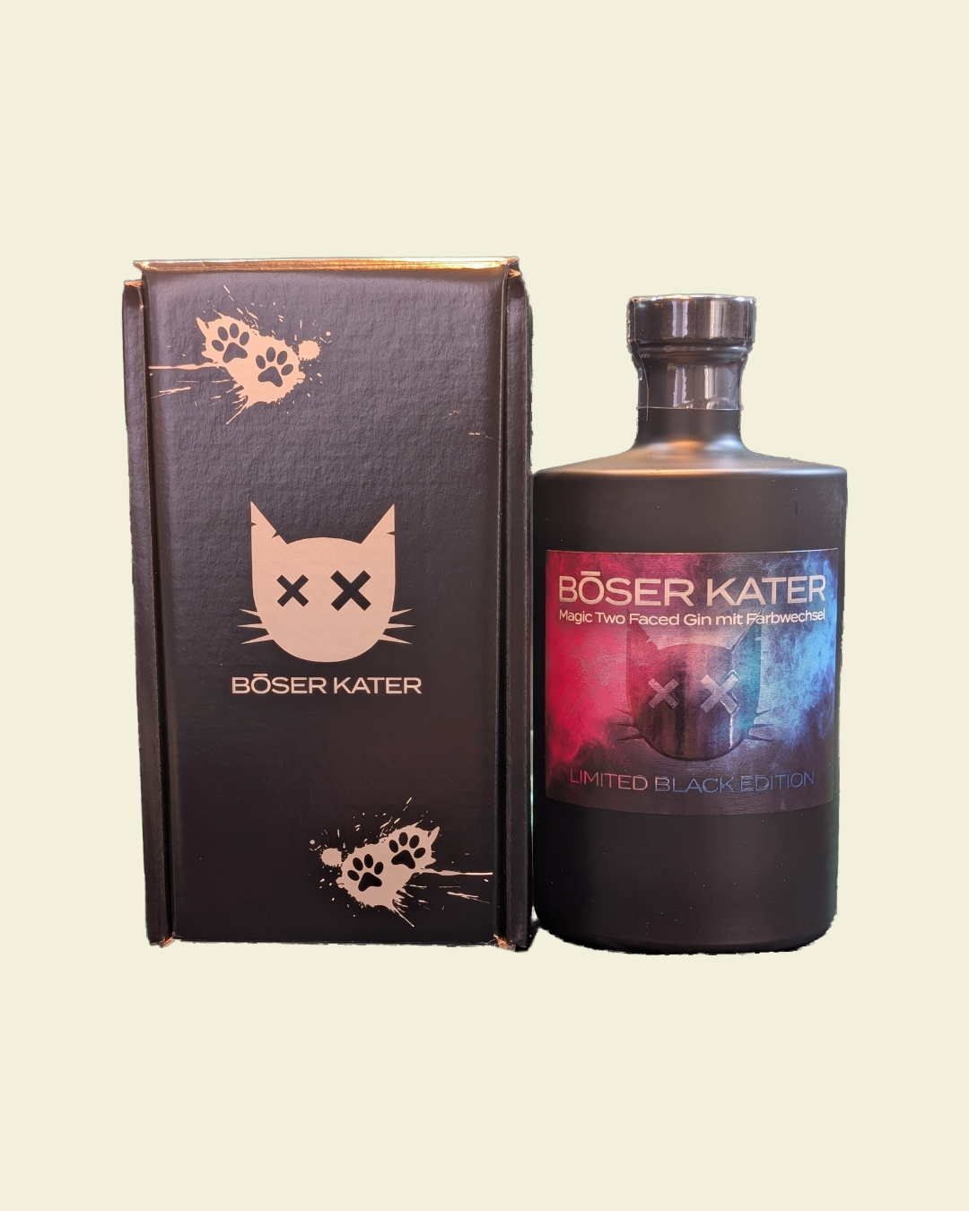 Böser Kater Two Faced Gin Limited Black Edition mit Farbwechsel von Blau zu Violett 40% Vol.